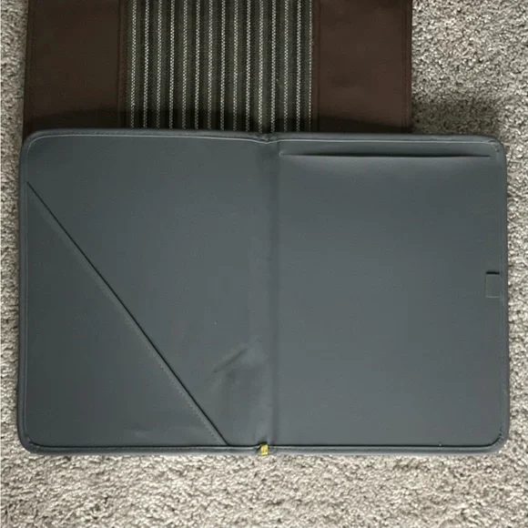 Pierre Cardin Executive Legal Portfolio Case Document Holder & Blocknote Case - Picture 4 of 16